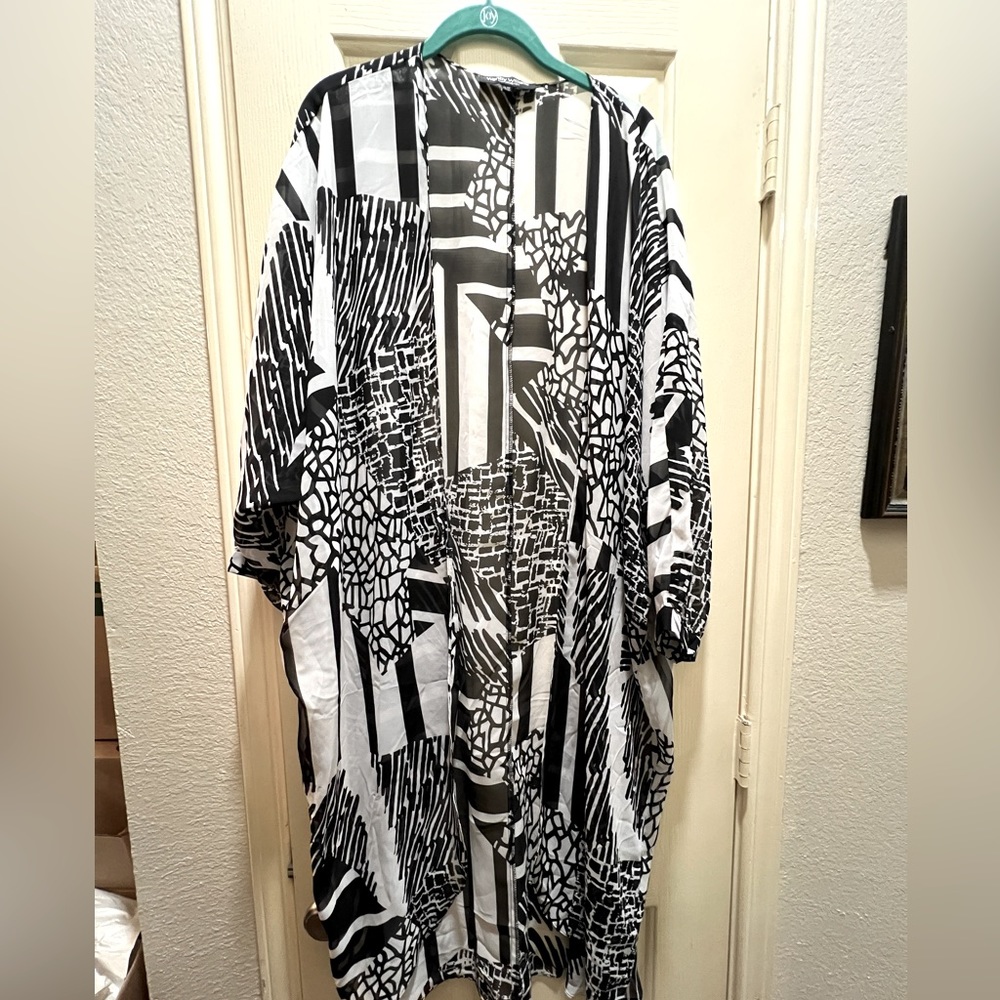 Black and white, sheer geometric, long kimono, cover-up